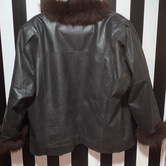 Vintage Genuine Leather & Real Dyed Foxtail Bomber Jacket Womanβs Small - Picture 12 of 17